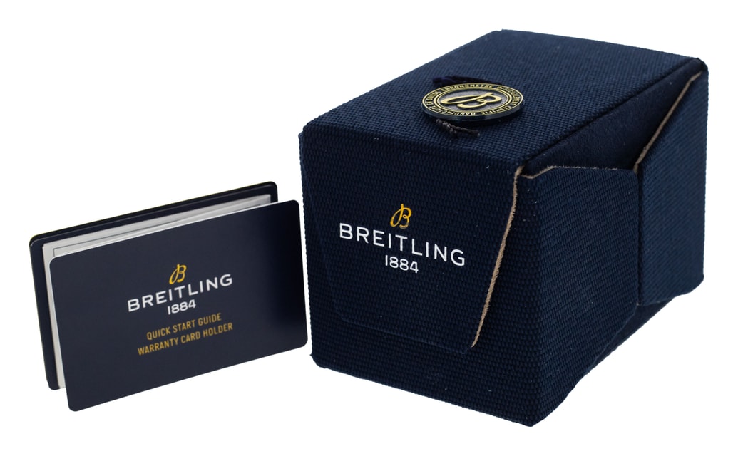 Breitling Avenger Chronograph 43 A13385 Image 4